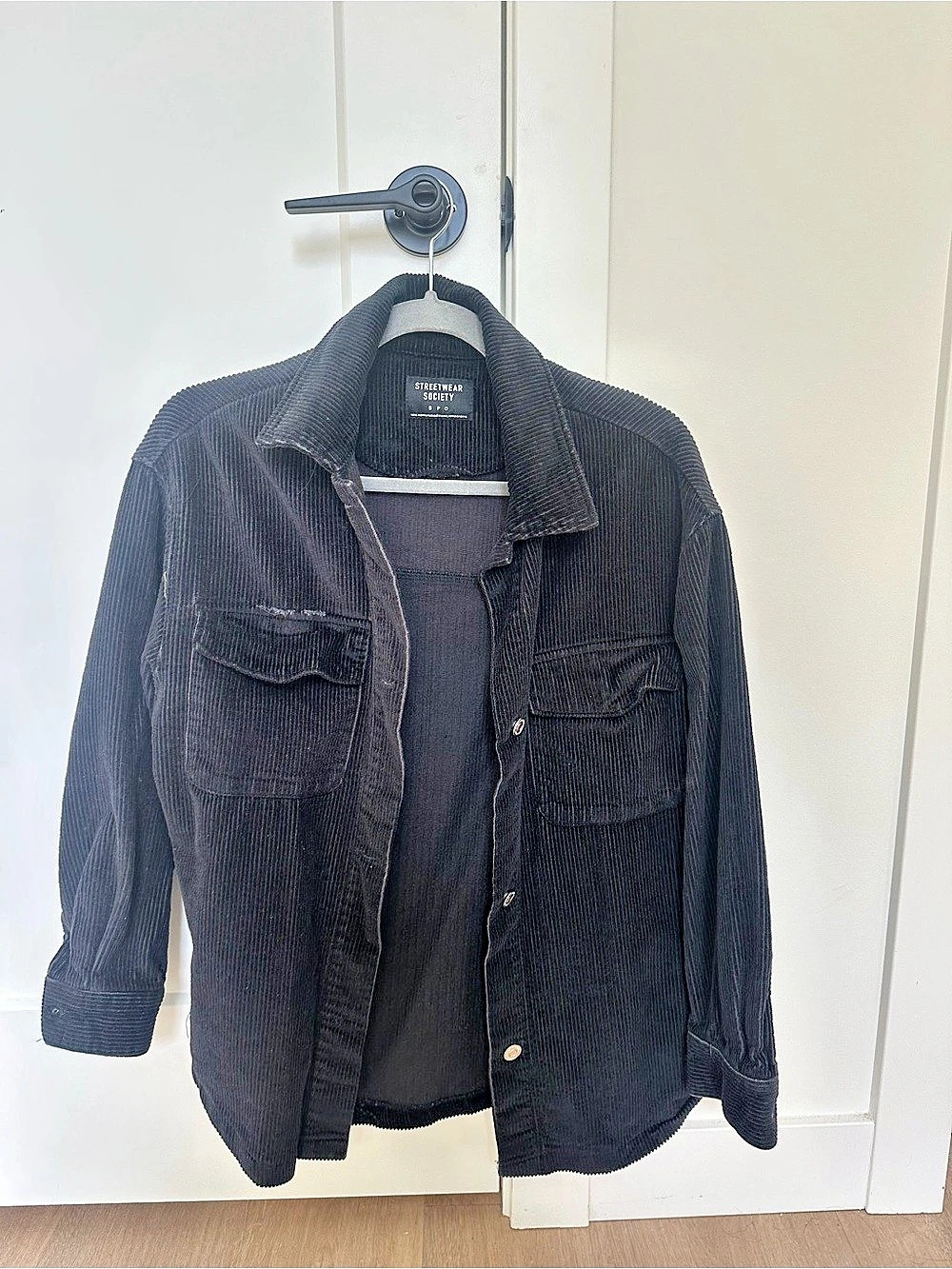 Streetwear Society Corduroy Shirt Jacket in Black - Size Small